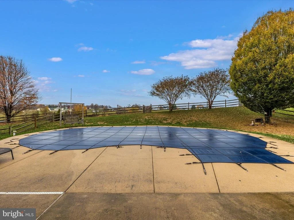 Photo of 3380 WESTPORT DRIVE