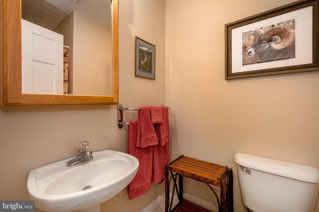 Photo of 164 GRANDVIEW DRIVE