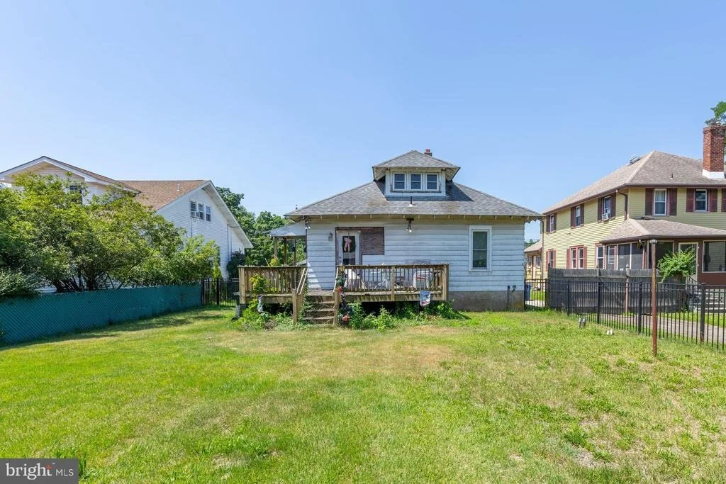 Photo of 774 FAIRVIEW DRIVE