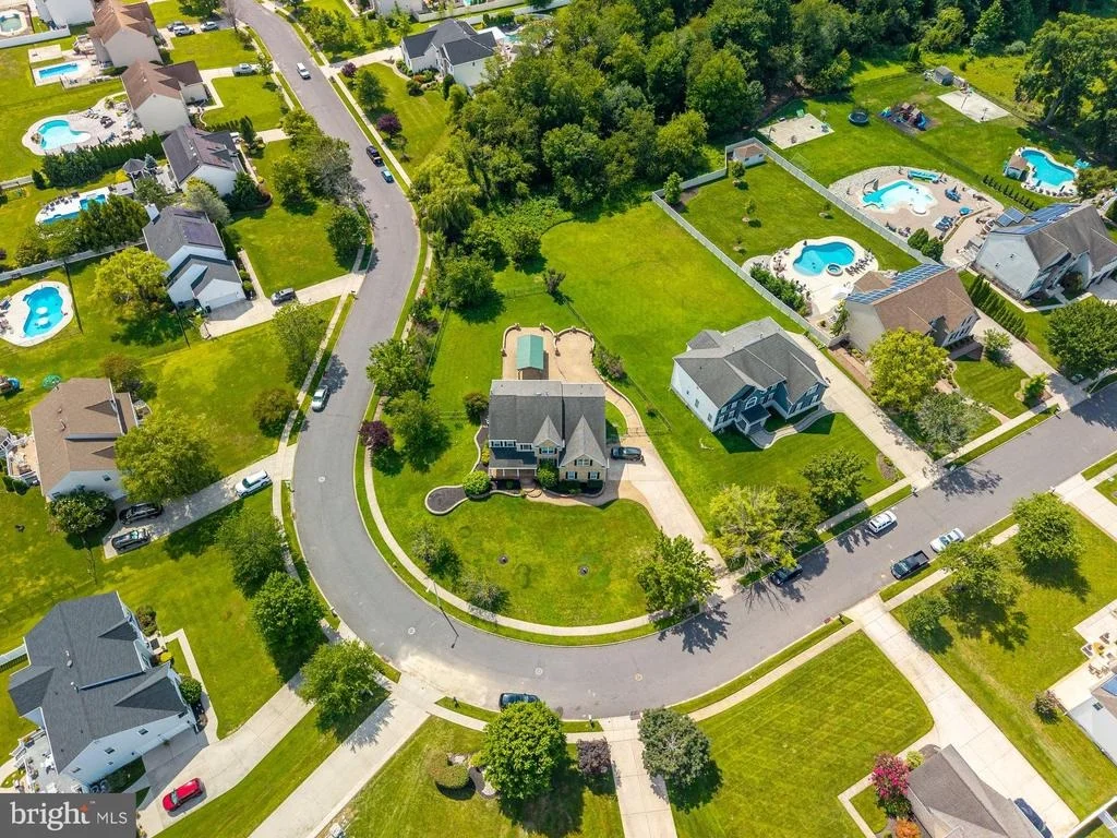 Photo of 10 TARA DRIVE