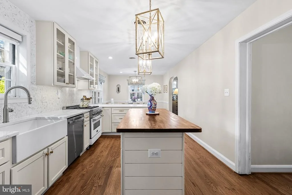 Photo of 307 WORTHINGTON ROAD