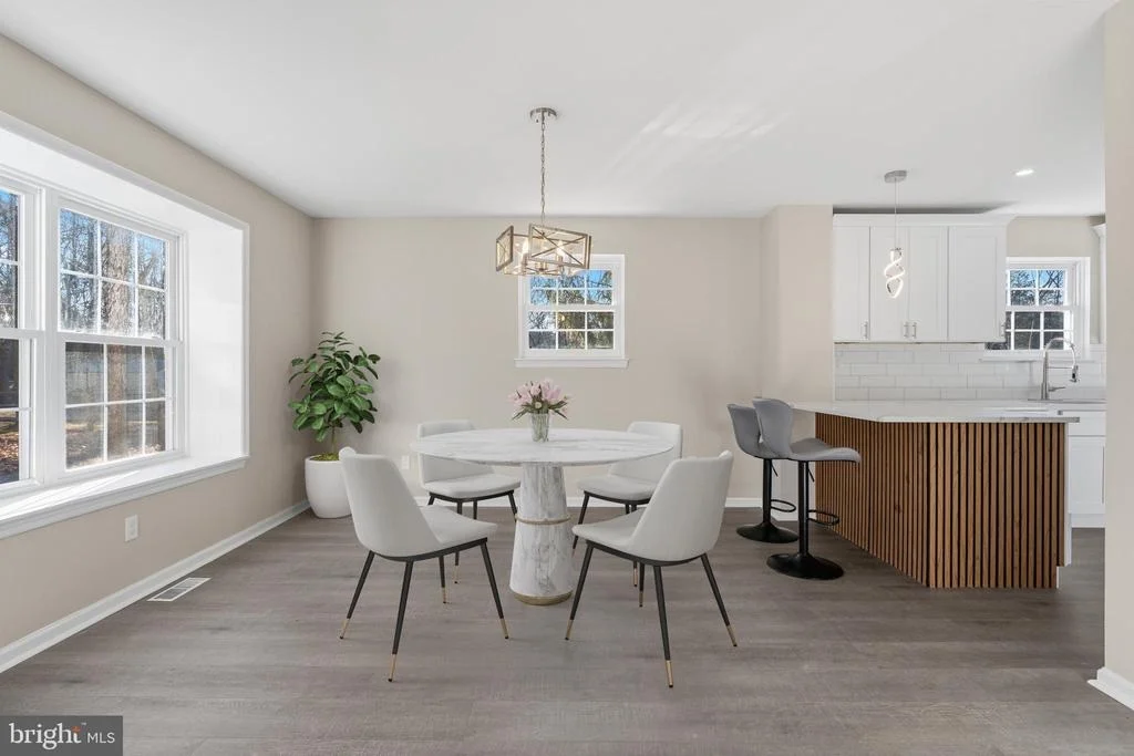 Photo of 221 OAK LANE