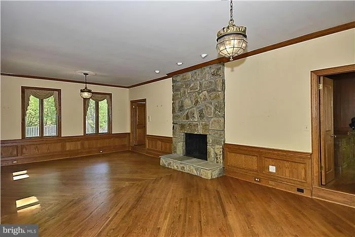 Photo of 11612 SPRINGRIDGE ROAD