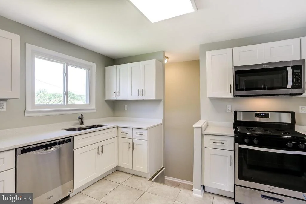 Photo of 5930 DAYBREAK TERRACE