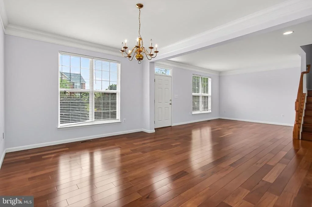 Photo of 25825 SPRING FARM CIRCLE