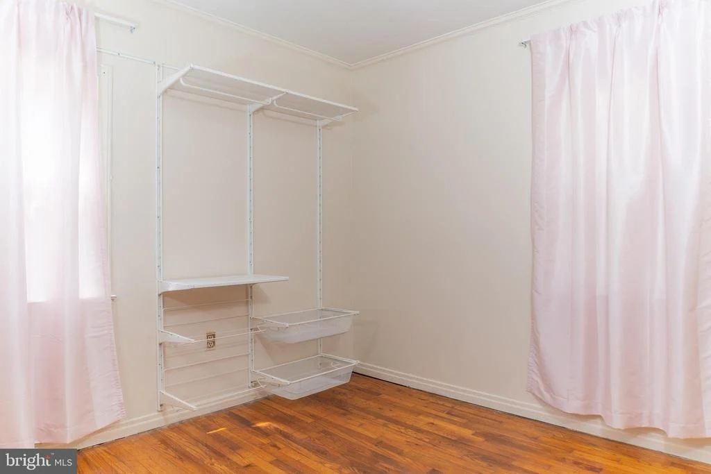 Photo of 4209 ROUND HILL ROAD