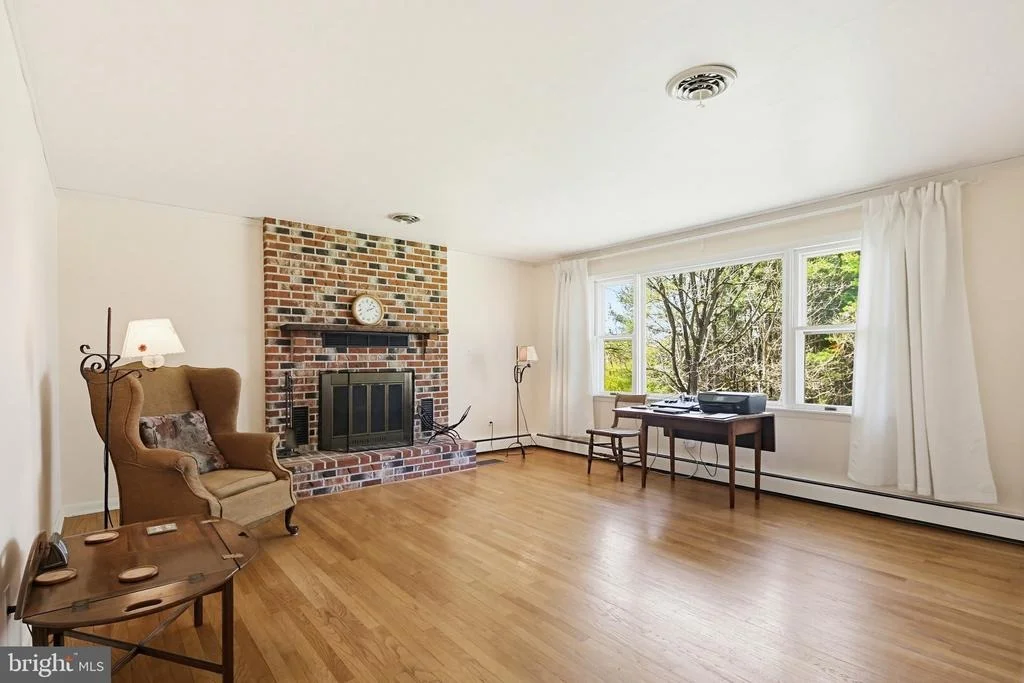 Photo of 2701 GARRETT ROAD