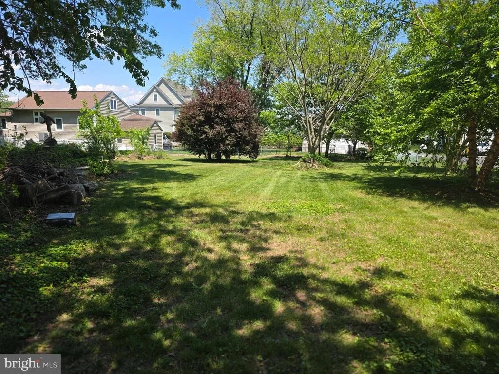 Photo of 145 EDGEWATER DRIVE