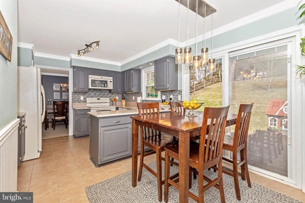 Photo of 10940 MIDDLEBORO DRIVE