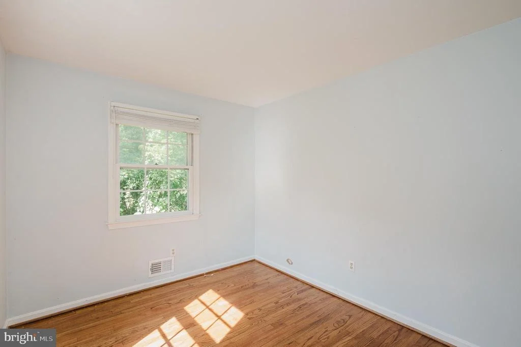 Photo of 318 BEACH DRIVE