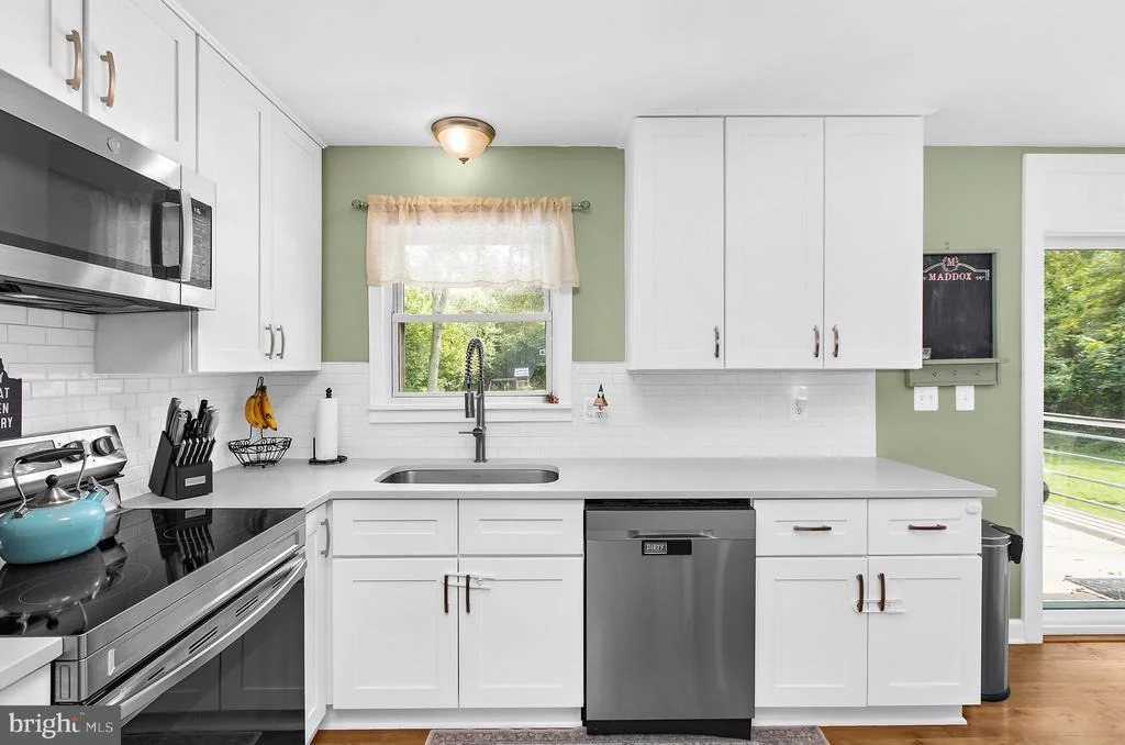 Photo of 8201 BODKIN AVENUE