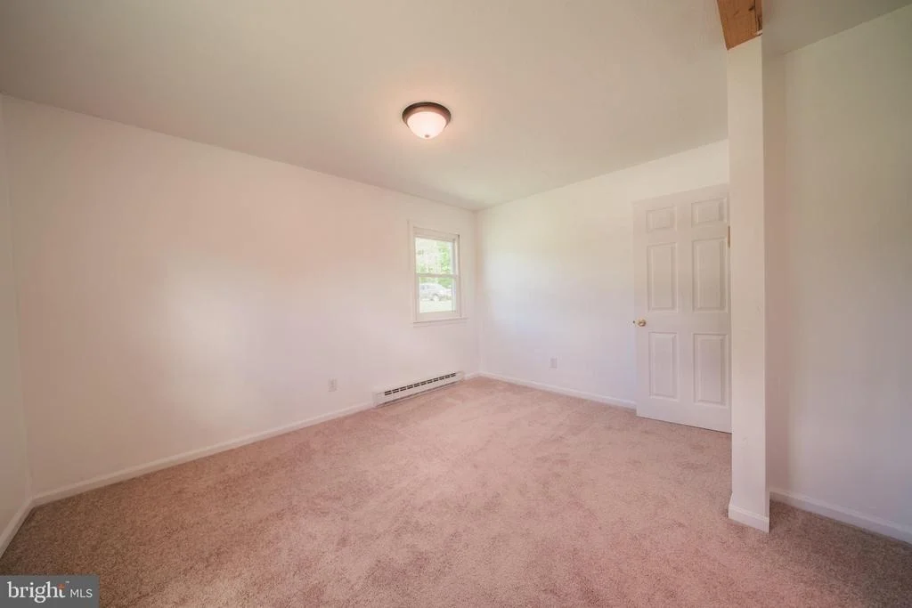 Photo of 3273 MEANDER RUN ROAD