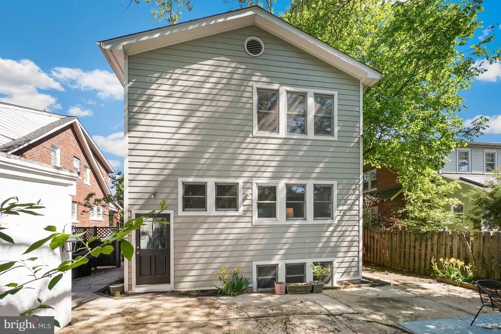 Photo of 816 GIST AVENUE