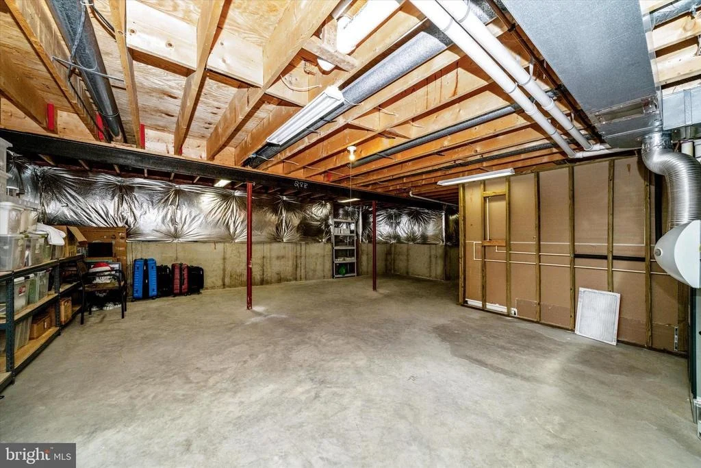 Photo of 2447 MERCHANT STREET