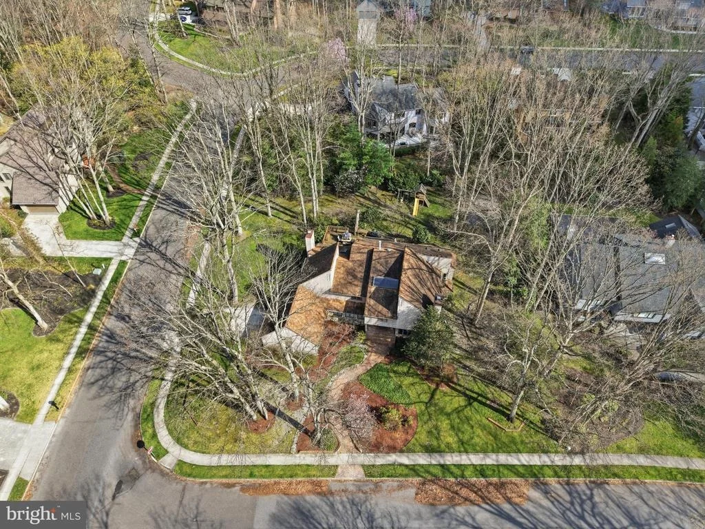 Photo of 1 WINDSOR DRIVE
