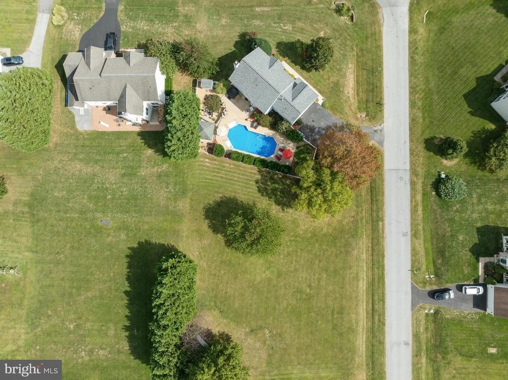 Photo of 13700 SAMHILL DRIVE