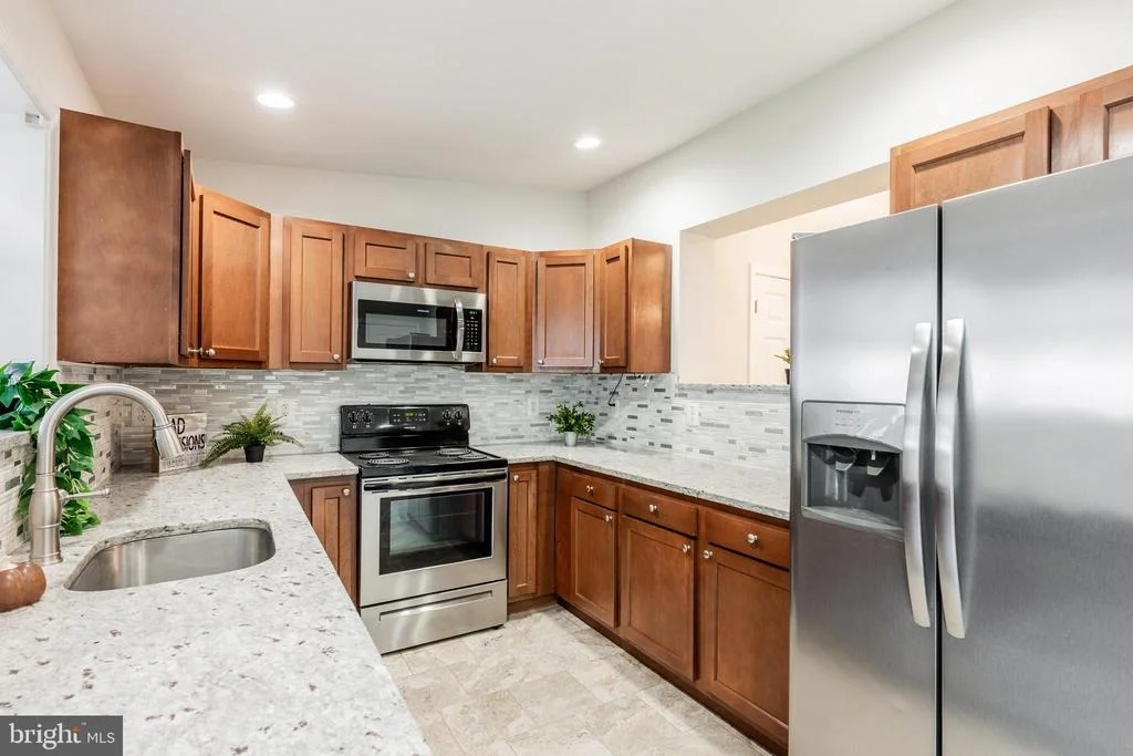Photo of 1020 THOMAS ROAD