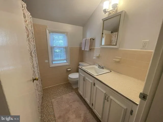 Photo of 321 N STANWICK ROAD