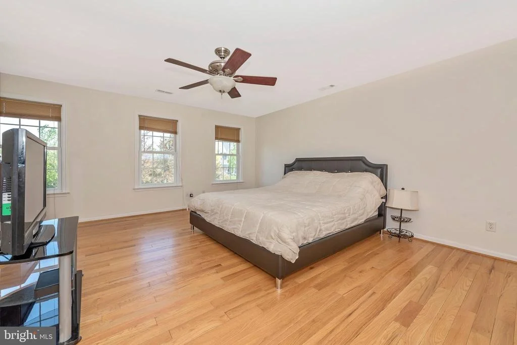 Photo of 638 BUSHYTAIL DRIVE