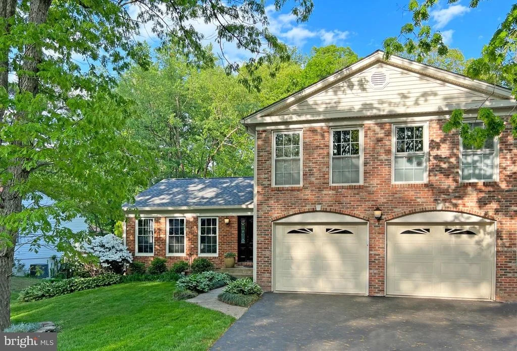 Photo of 7605 MARITIME LANE