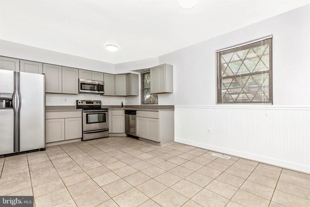 Photo of 5912 MAPLE TERRACE