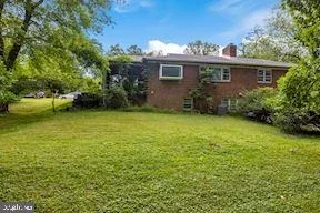 Photo of 321 SOUTHWEST DRIVE