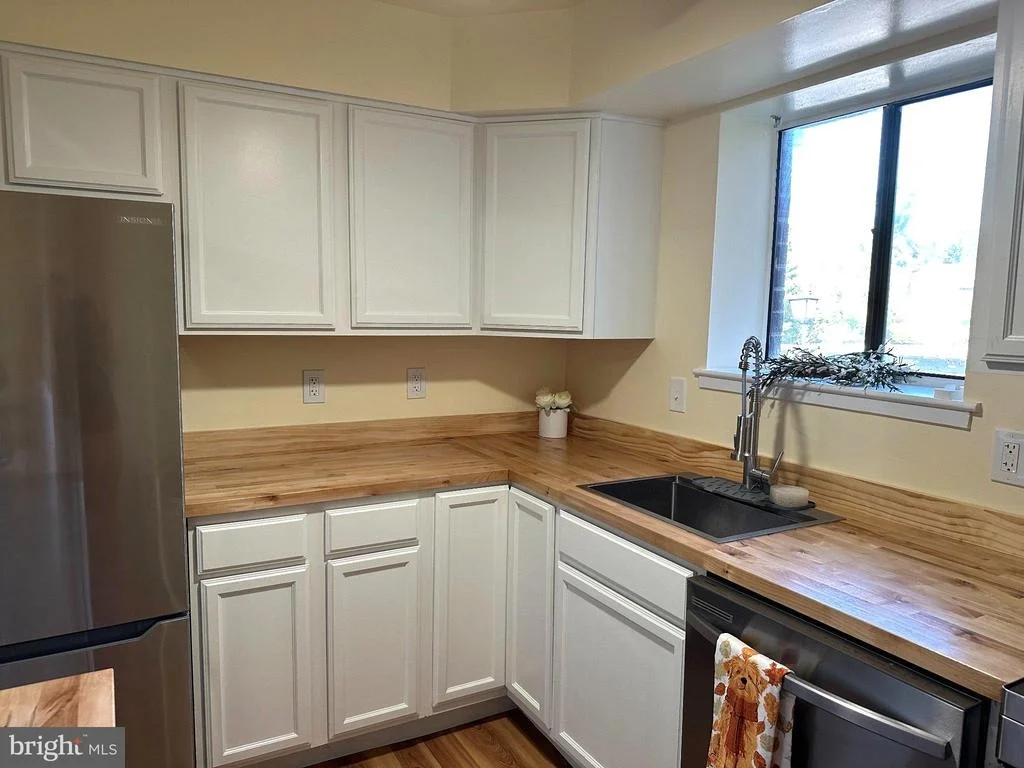 Photo of Unit 101 at 17821 BUEHLER ROAD