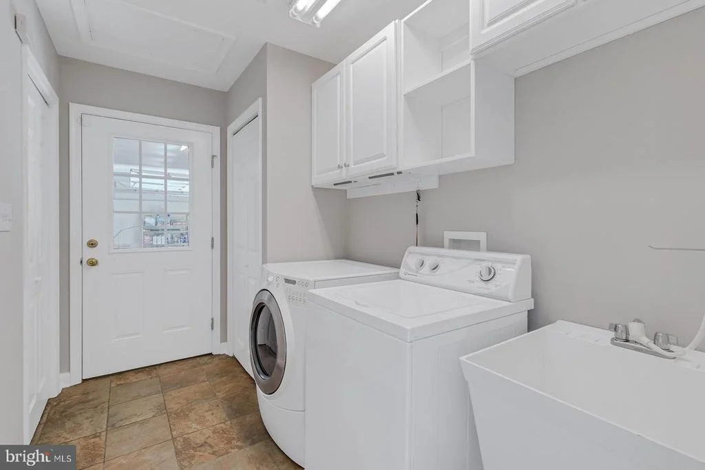 Photo of 976 BRAMMER DRIVE