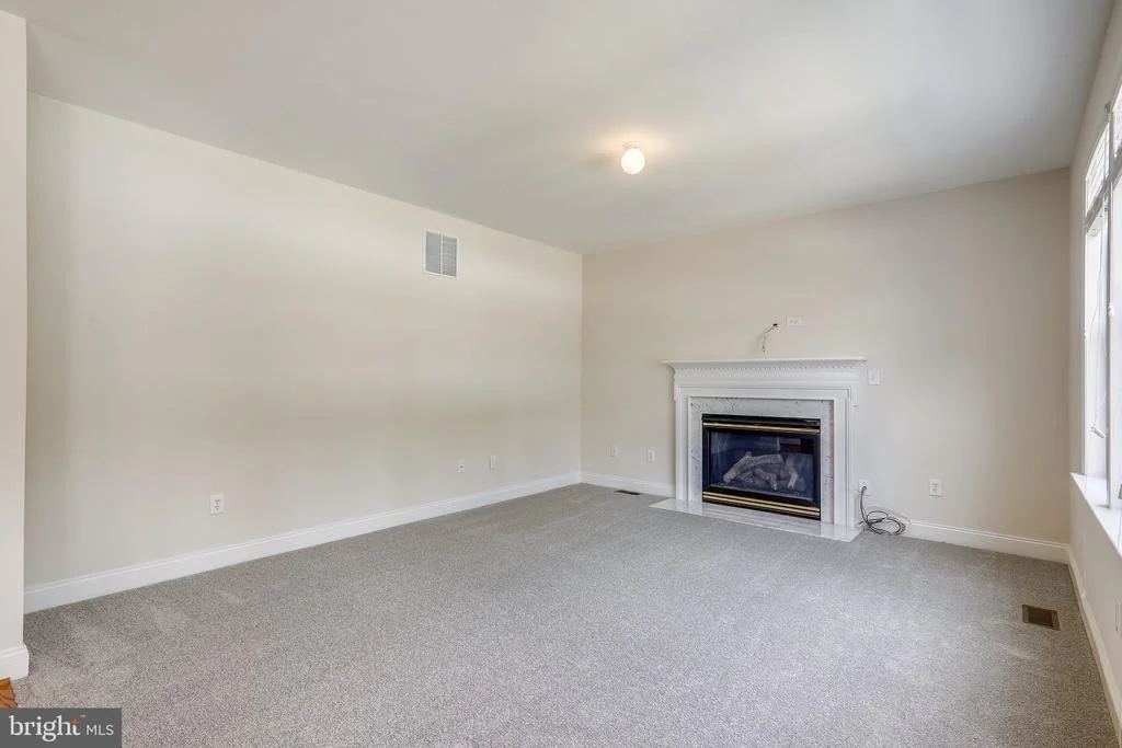 Photo of 9610 MASON LANE