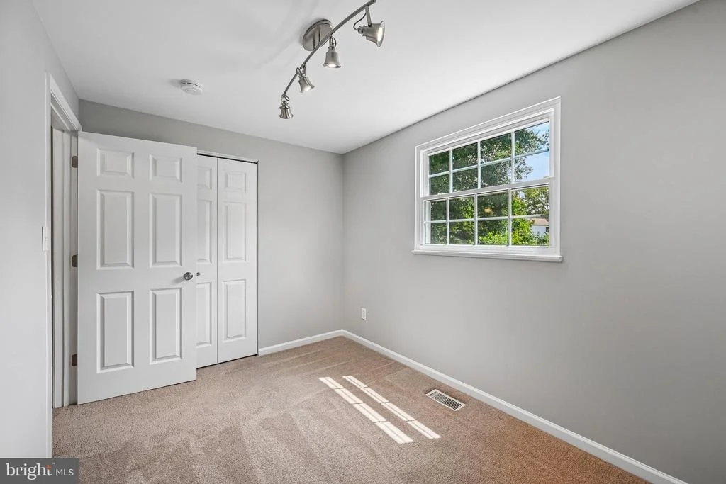 Photo of 1475 MORDOR LANE