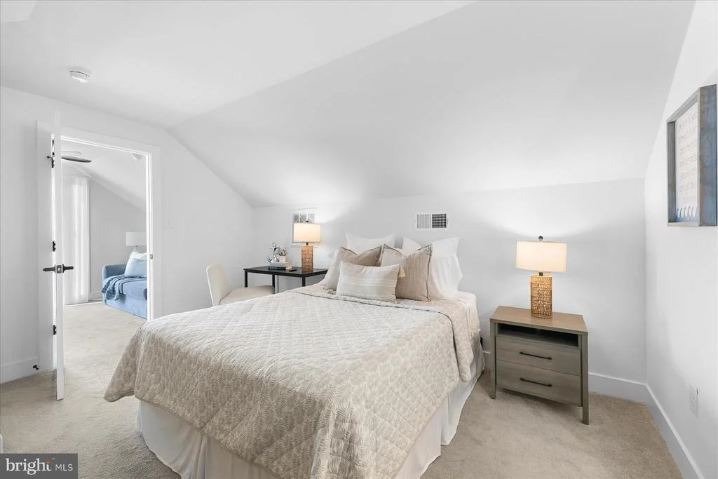 Photo of 39546 ADMIRAL ROAD