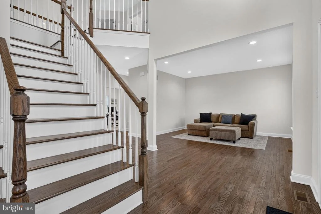 Photo of 4 CHARLOTTE COURT
