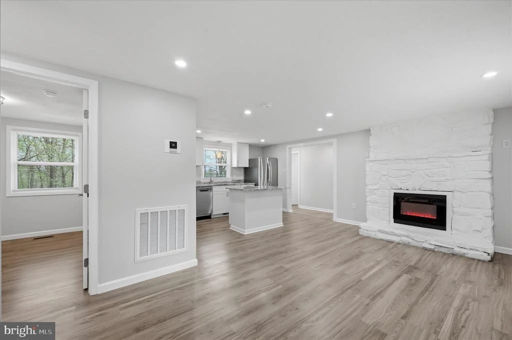 Photo of 105 BUCKSKIN TRAIL