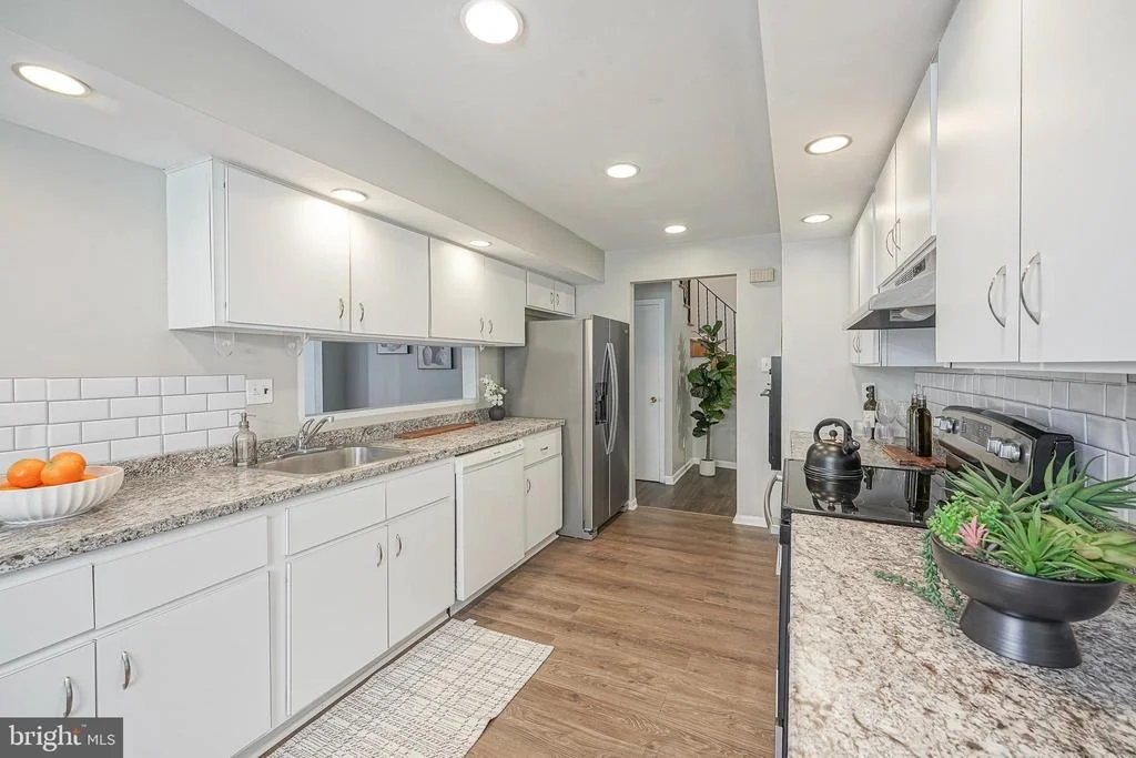 Photo of 1016 EAGLE LANE