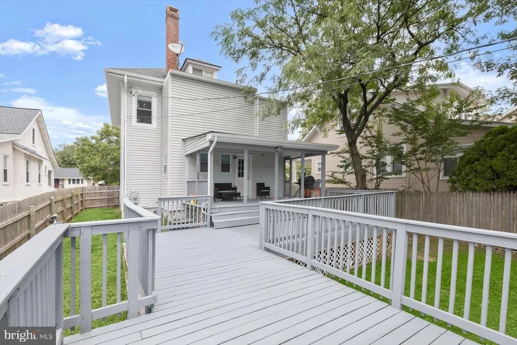 Photo of 3205 GIBBONS AVENUE