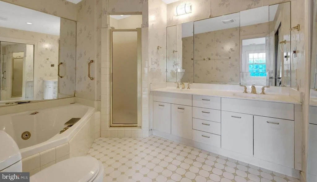 Photo of 1468 HIGHWOOD DRIVE