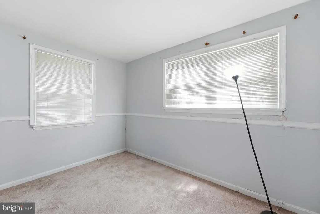 Photo of 3260 GREEN MEADOWS DRIVE