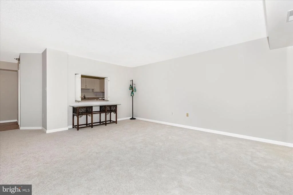 Photo of Unit 309 at 14809 PENNFIELD CIRCLE