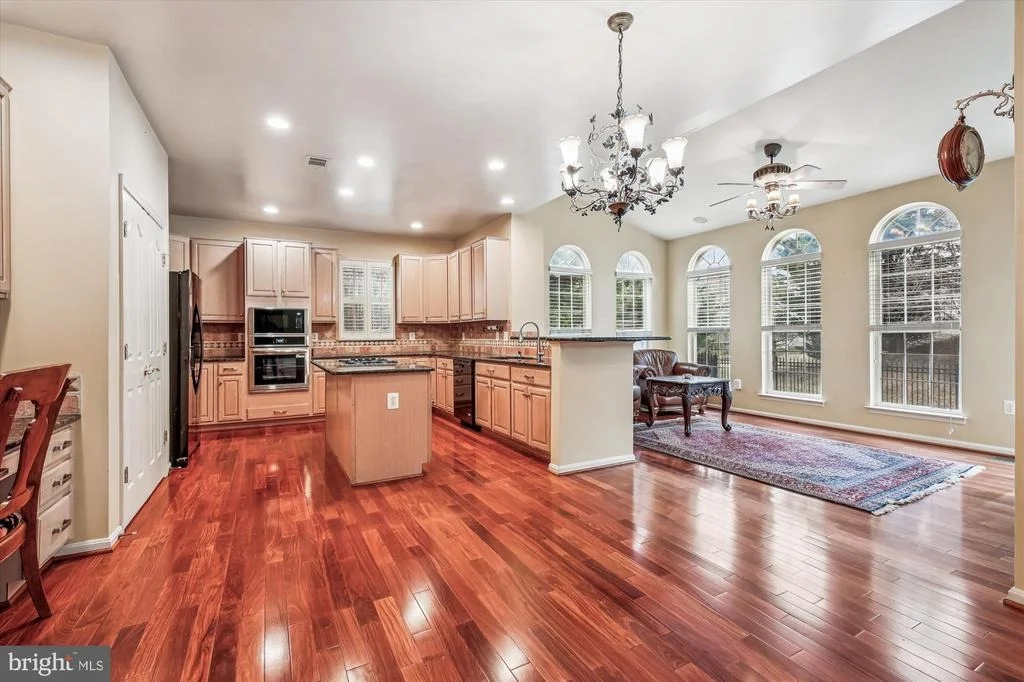 Photo of 14212 SCHAEFFER ROAD