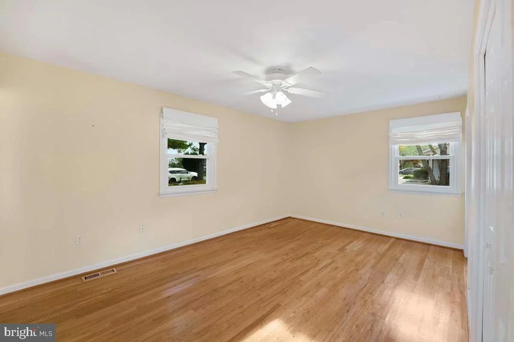 Photo of 12503 LEE HILL DRIVE
