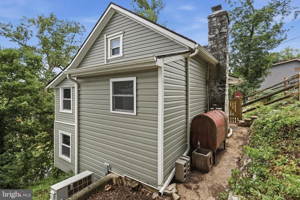 Photo of 12527 ROCKDALE ROAD