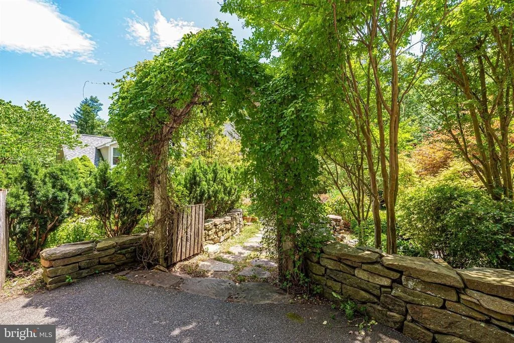 Photo of 5309 CAMP RAUDY ROAD
