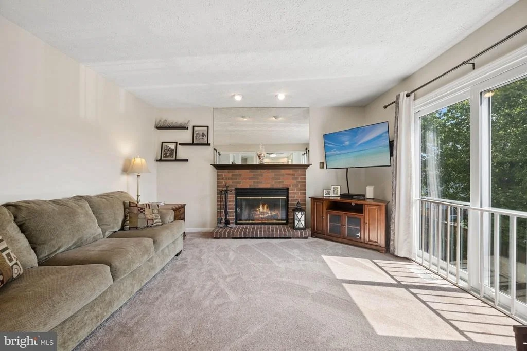 Photo of 6305 DERBY CIRCLE
