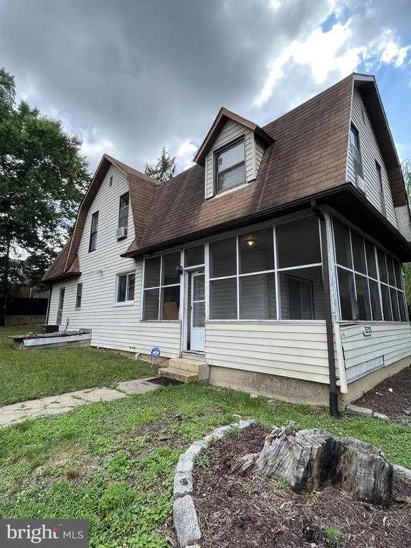 Photo of 3320 M STREET SE