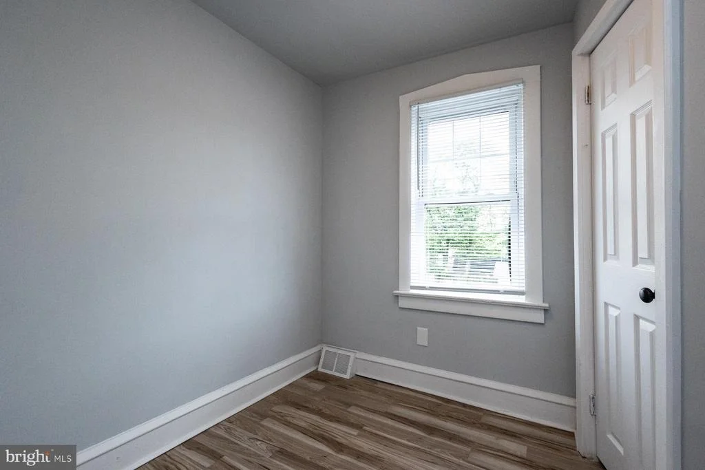 Photo of 213 BRYANT AVENUE