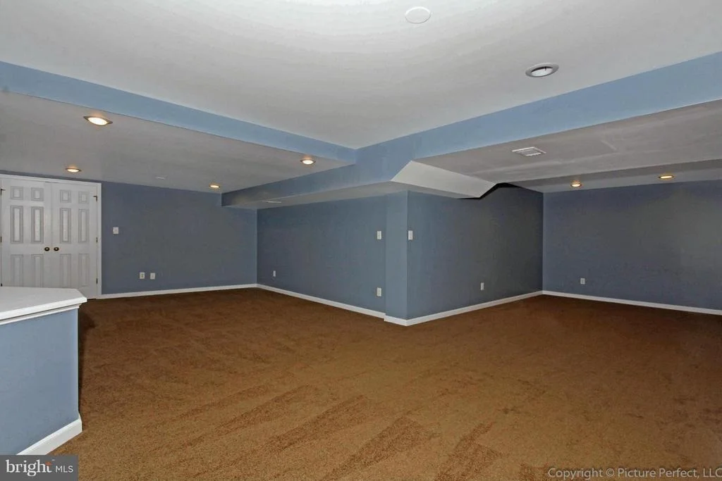 Photo of 5728 ARTESIAN DRIVE