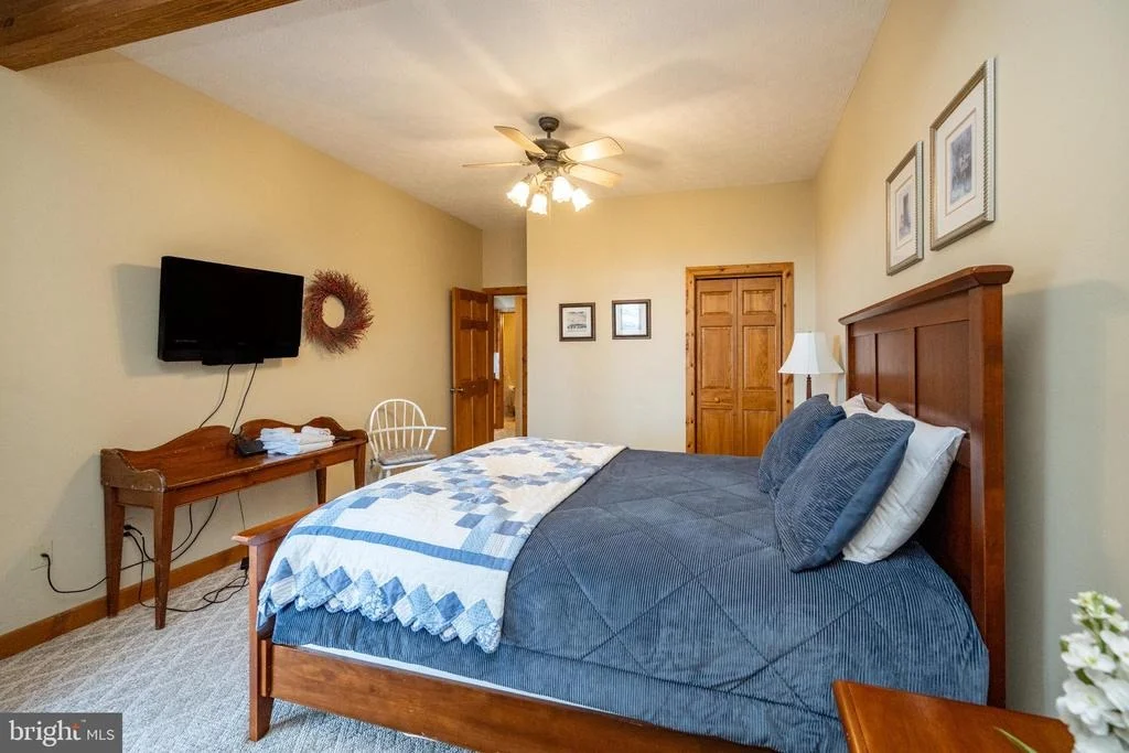 Photo of 110 HIGHLINE DRIVE