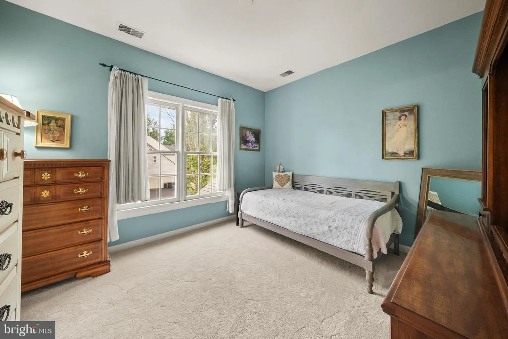 Photo of 4280 LAWNVALE DRIVE