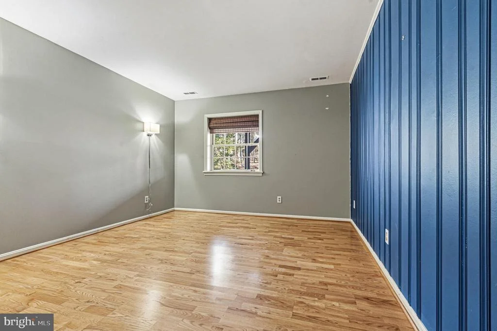 Photo of 901 NAVY ROAD
