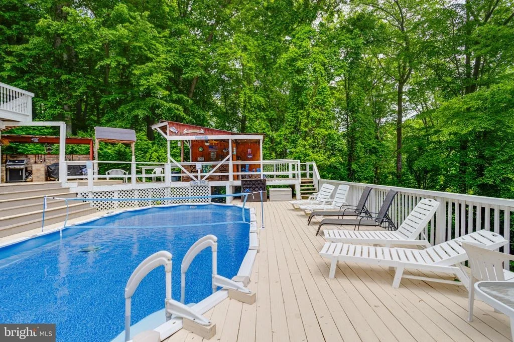 Photo of 44 ALGONQUIN DRIVE